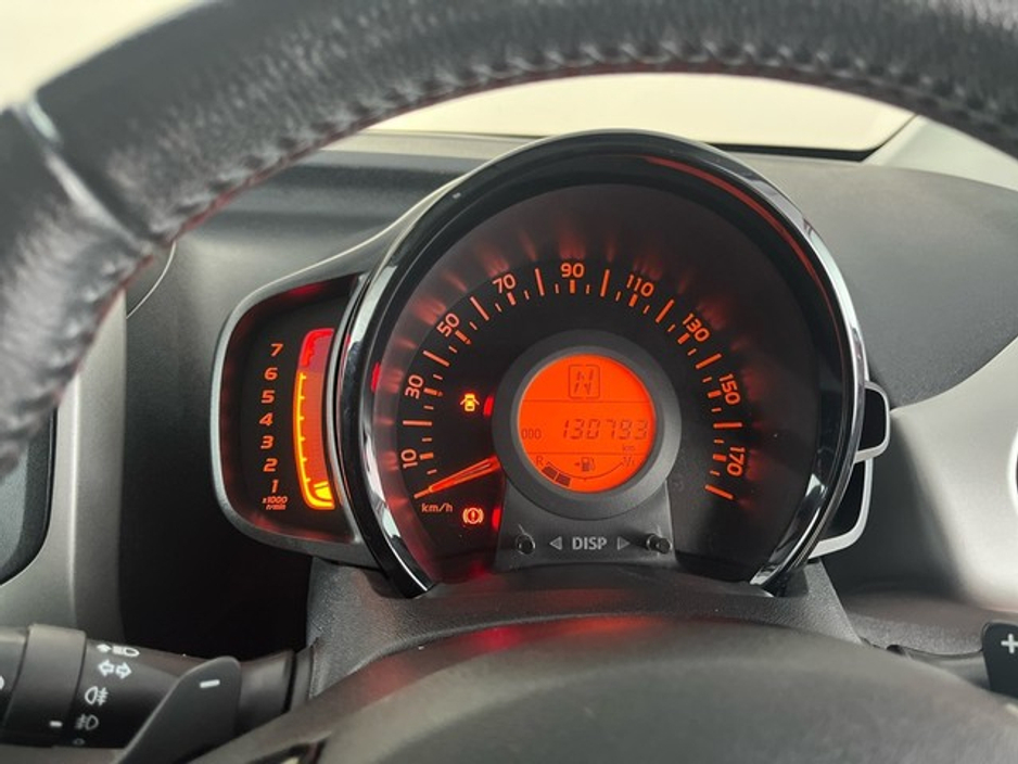 2017 Toyota Aygo X-PLAY Automatic €10,950