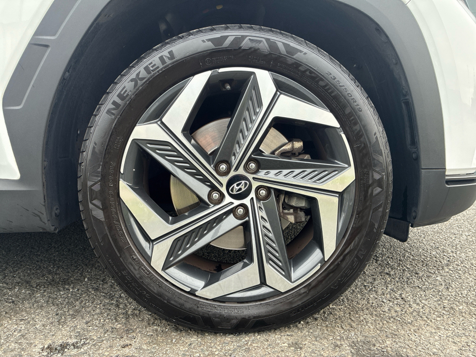 2023 Hyundai Tucson - image 5