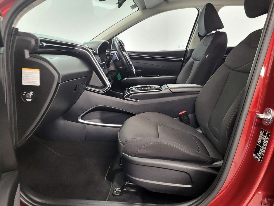 2022 Hyundai Tucson - image 7