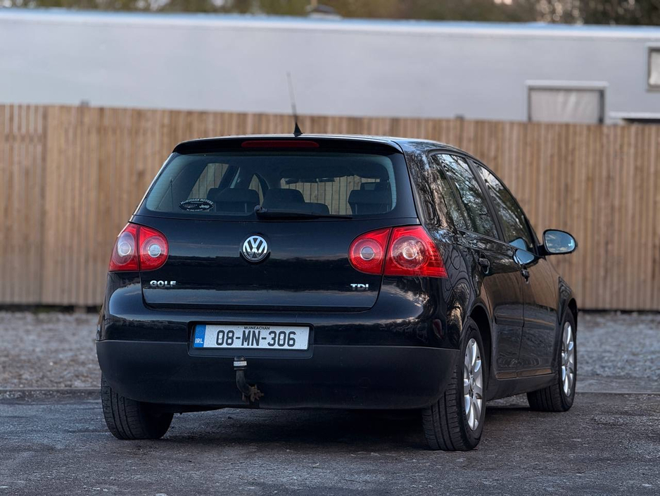 2008 Volkswagen Golf - image 15