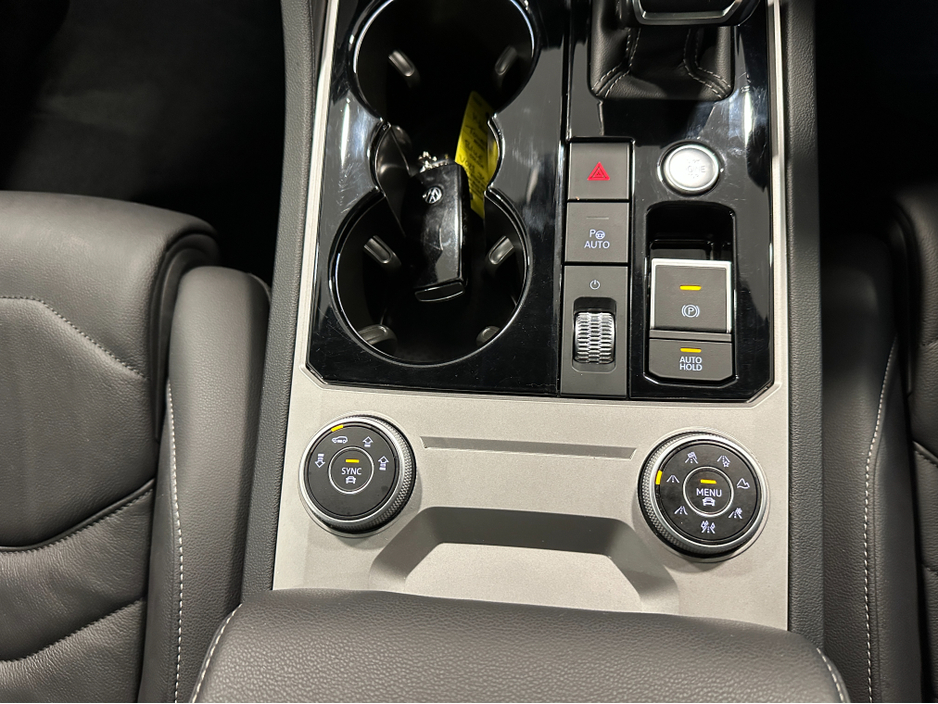 2023 Volkswagen Touareg V6 BLACK EDITION TDI VW/AUDI SPECIALISTS WWW.DENISDARCYCARS.IE €84,950