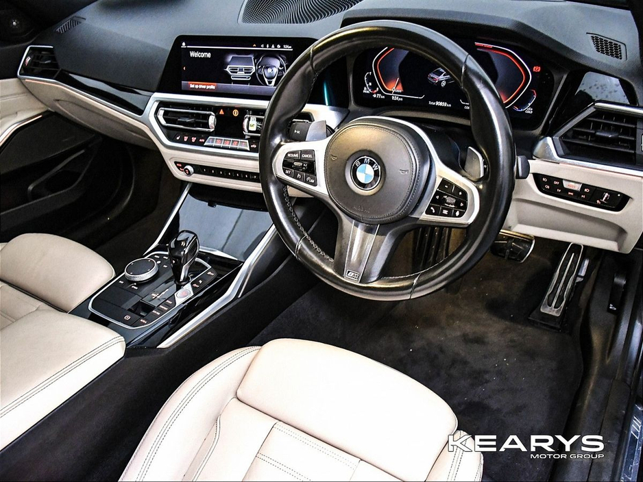 2020 BMW 3 Series - image 11