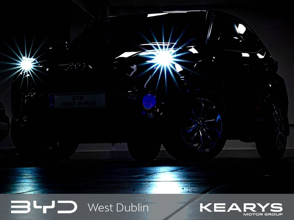 2022 Toyota Yaris Cross - image 7