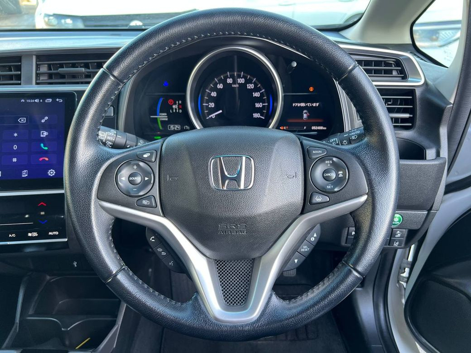 2018 Honda Fit - image 4