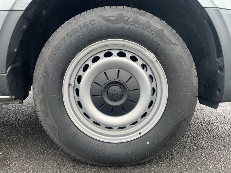 2025 Volkswagen Crafter  €39,975