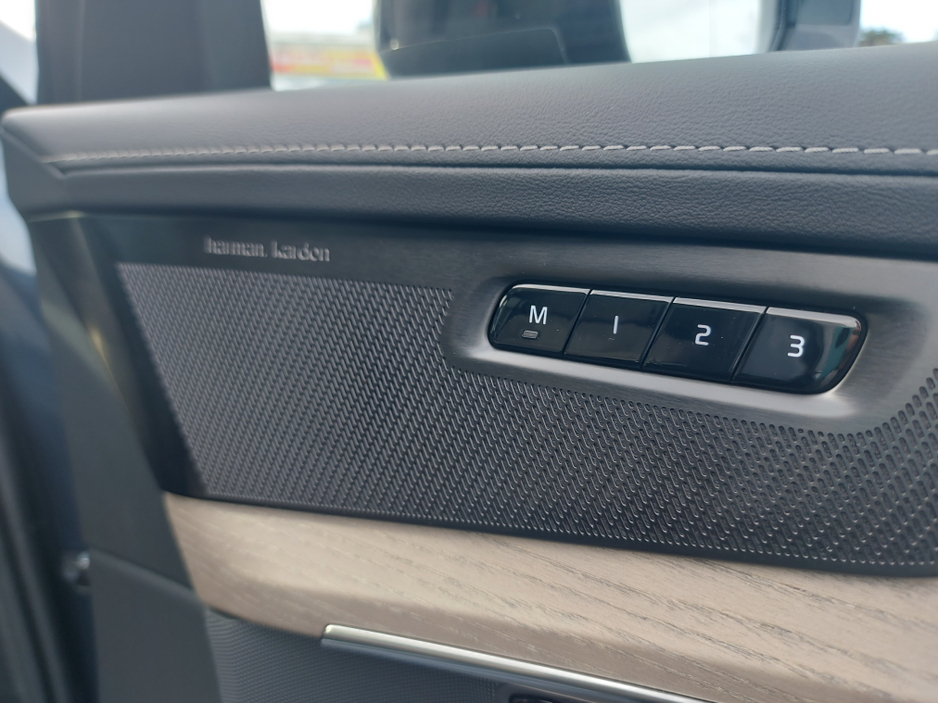 2026 Volvo XC90 T8 PHEV PLUS DARK AWD 5DR €99,950