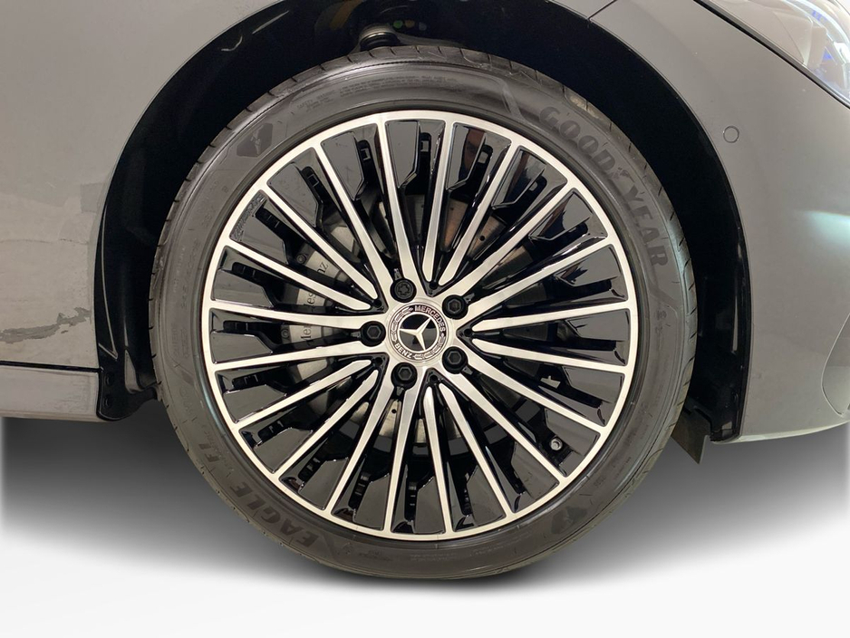 2025 Mercedes-Benz CLE CLE 300 e Premium €75,950