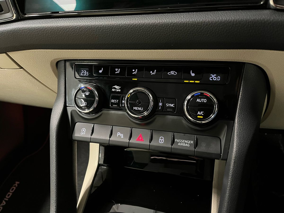 2024 Skoda Kodiaq Style 7 Seat DSG 2.0TDI 150BHP - Reversing Camera - Panoramic Sunroof - Sat Nav - Climate Control - Heated Seats - Keyless Start - Apple CarPlay/Android Auto €51,950