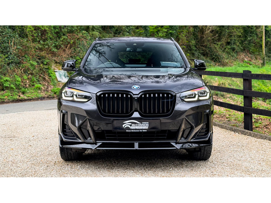 2021 BMW X3 - image 8