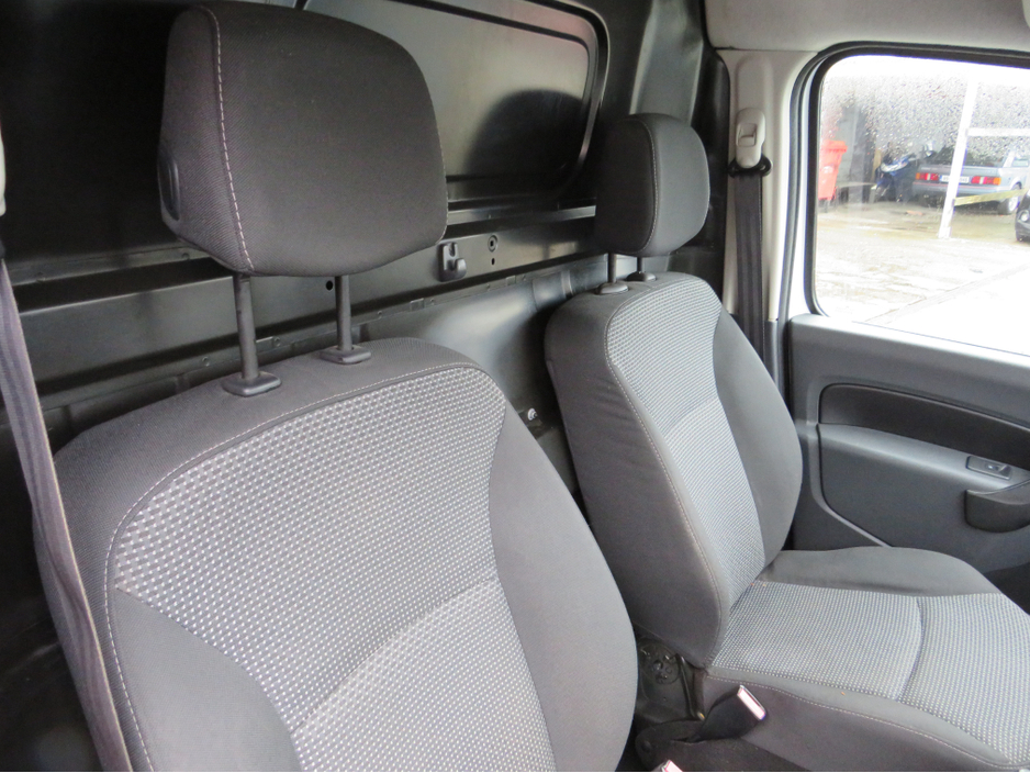 2017 Mercedes-Benz Citan 109 CDI BLUE EFFICIENCY FRESH DOE 1 YEAR €6,999