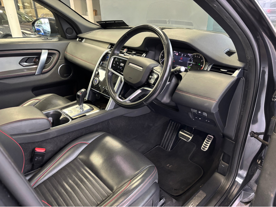 2023 Land Rover Discovery Sport 1.5 Hybrid HSE R-Dynamic €39,900