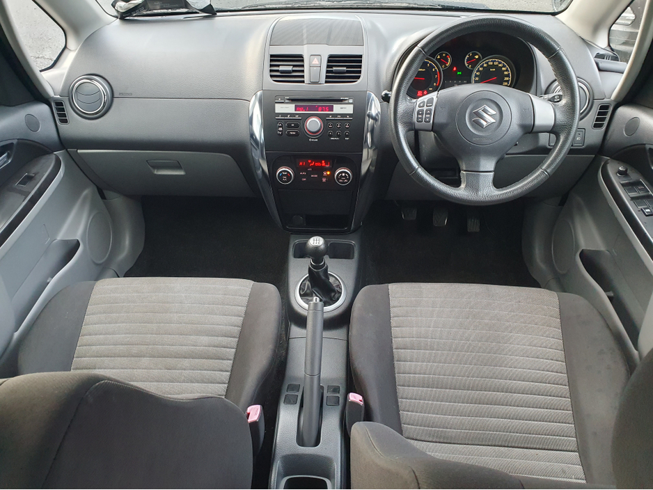 2012 Suzuki SX4 1.5L PETROL MANUAL 110BHP NCT 10/25 TAX 12/25 ROAD TAX ONLY €280 PER YEAR *SOLD AS SEEN* *NO WARRANTY* *NO SERVICE HISTORY* ELECTRIC WINDOWS AND MIRRORS/ ALLOYS/ 5 SPEED BOX/ HISTORY CHECKED €2,950