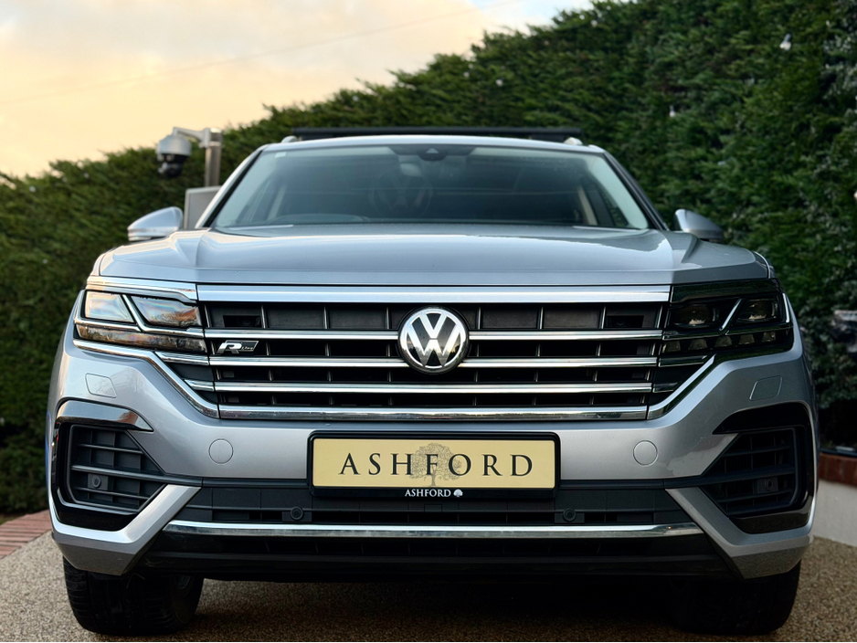2018 Volkswagen Touareg D R-LE 3.0 TDI 4M 286HP 5DR AUTO €52,950