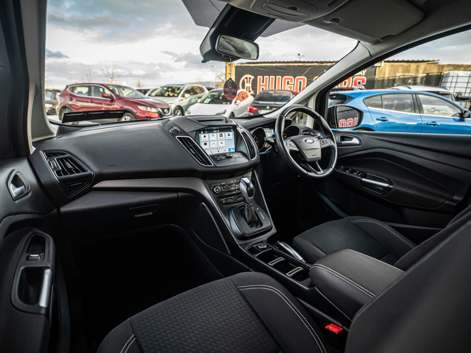 2016 Ford Grand C-Max - image 10