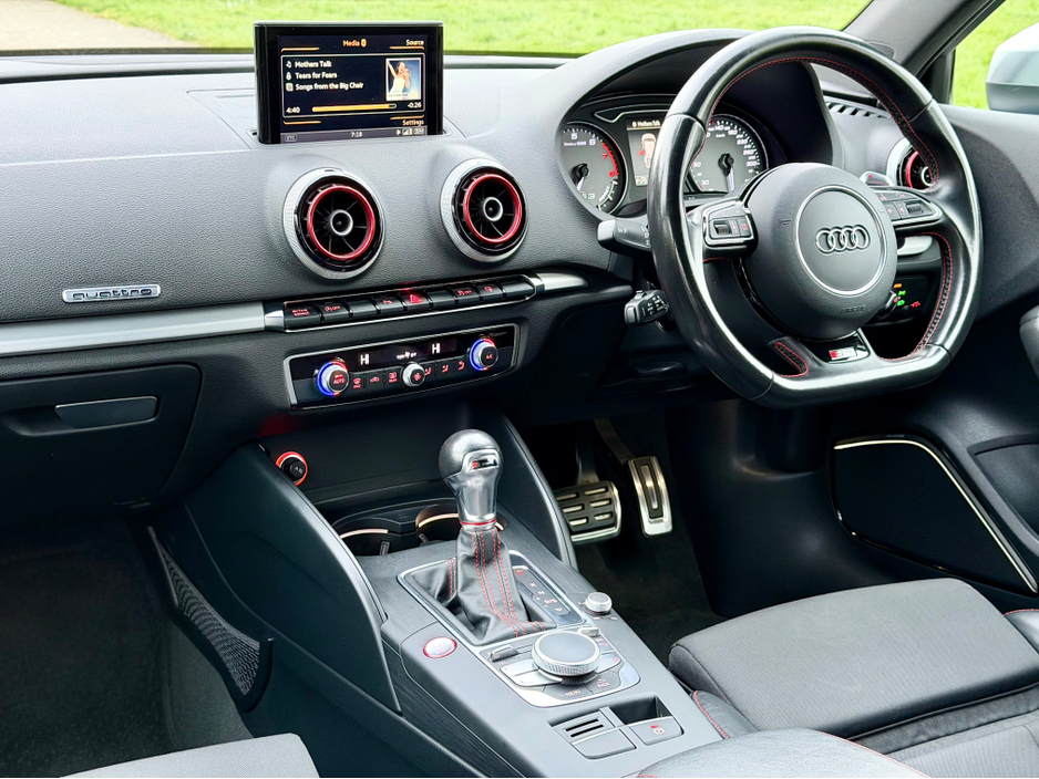 2015 Audi S3 - image 24