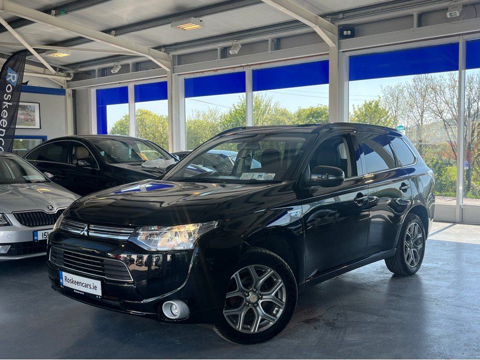 2015 Mitsubishi Outlander Mitsubishi 2.0 GX 4H PHEV 5DR A 1.6 GRAPHITE 3DR €12,950