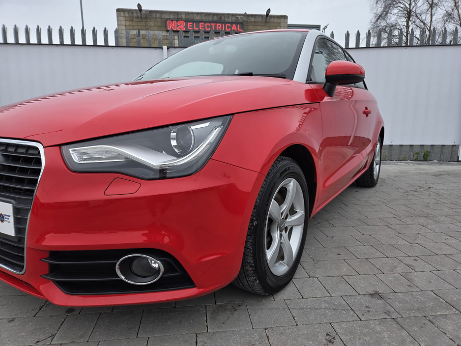 2012 Audi A1 - image 5