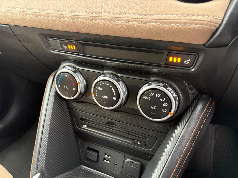 2017 Mazda Demio - image 17