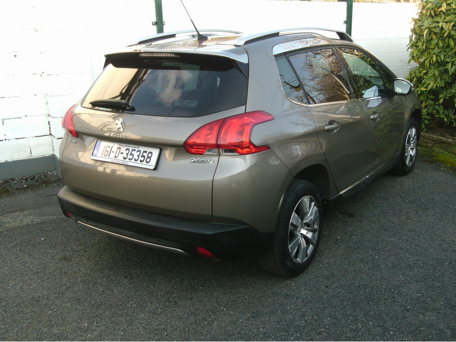 2016 Peugeot 2008 - image 21
