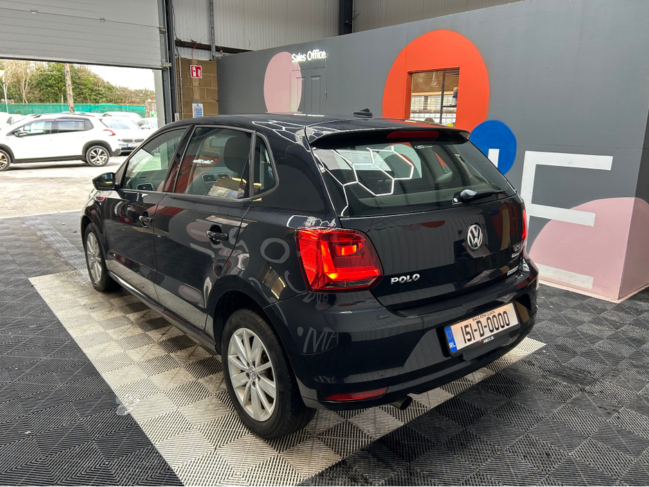2015 Volkswagen Polo - image 3