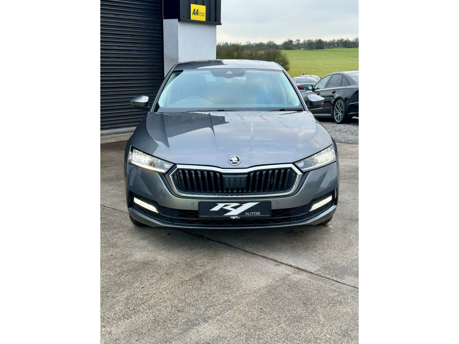 2024 Skoda Octavia OCTAVIA AMB 2.0TDI 115HP €30,995