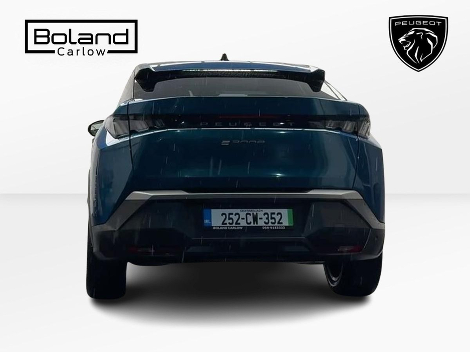 2025 Peugeot 3008 - image 12