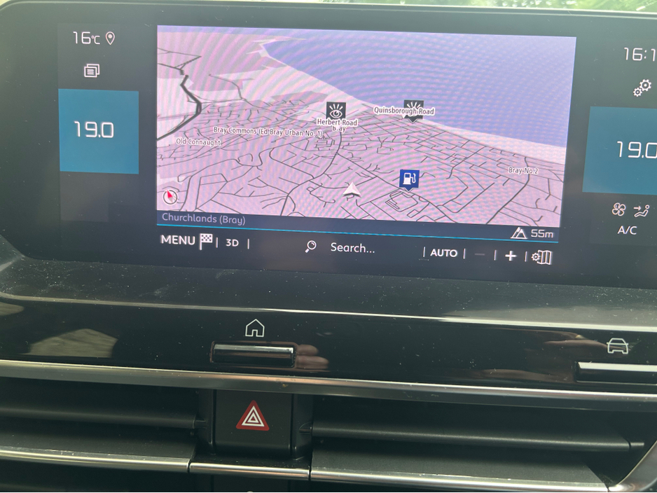 2022 Citroen C4 - image 10