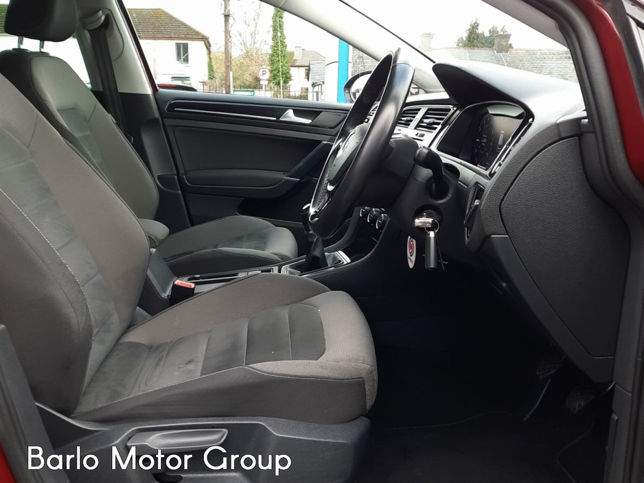 2019 Volkswagen Golf - image 9