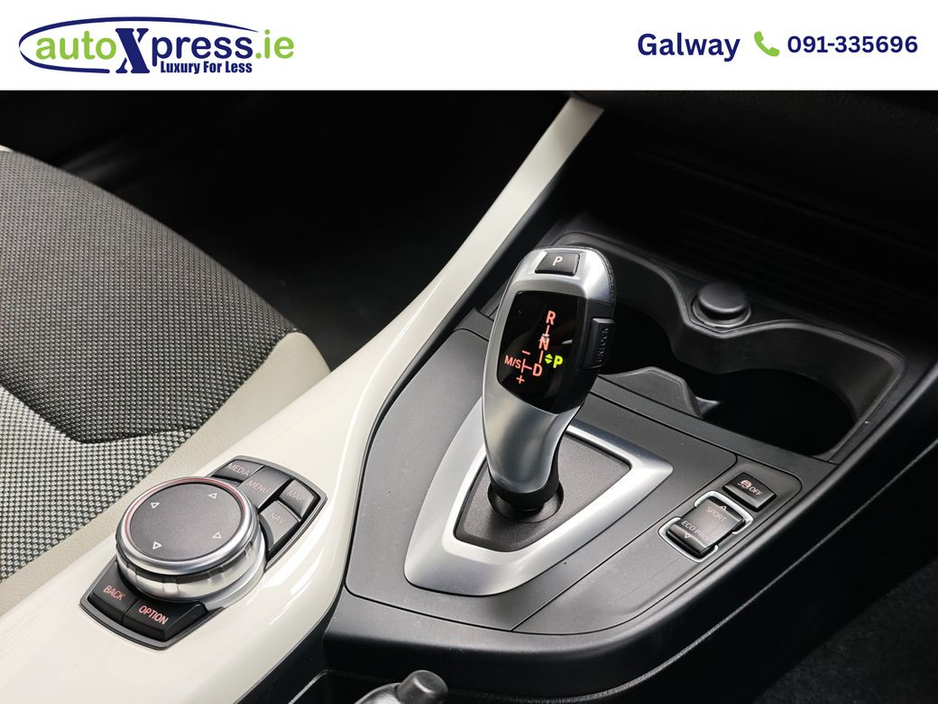 2017 BMW 1 Series - image 6