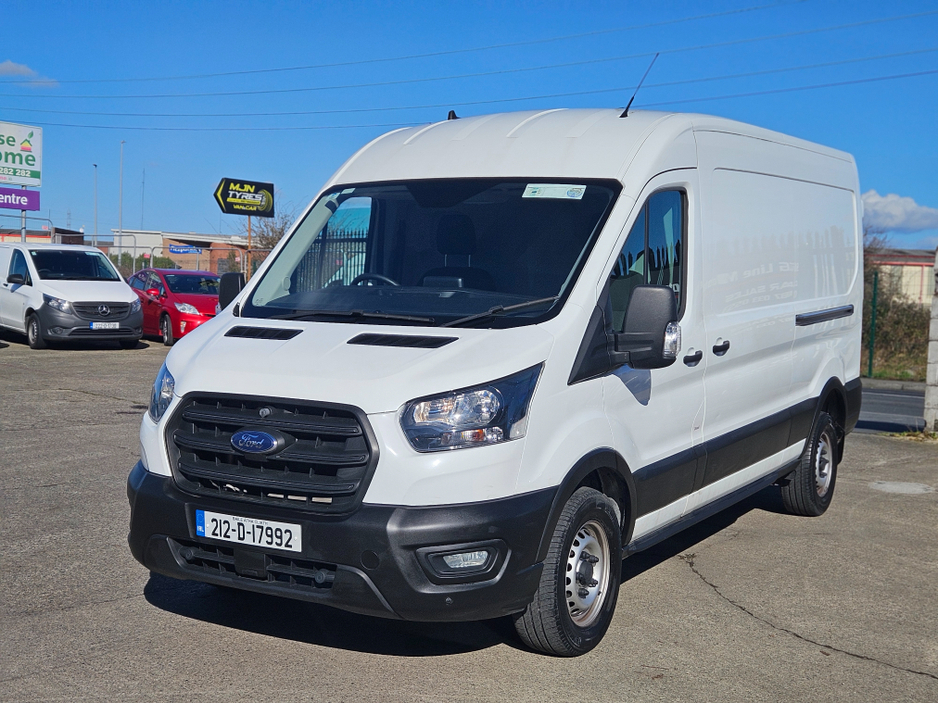 2021 Ford Transit - image 3