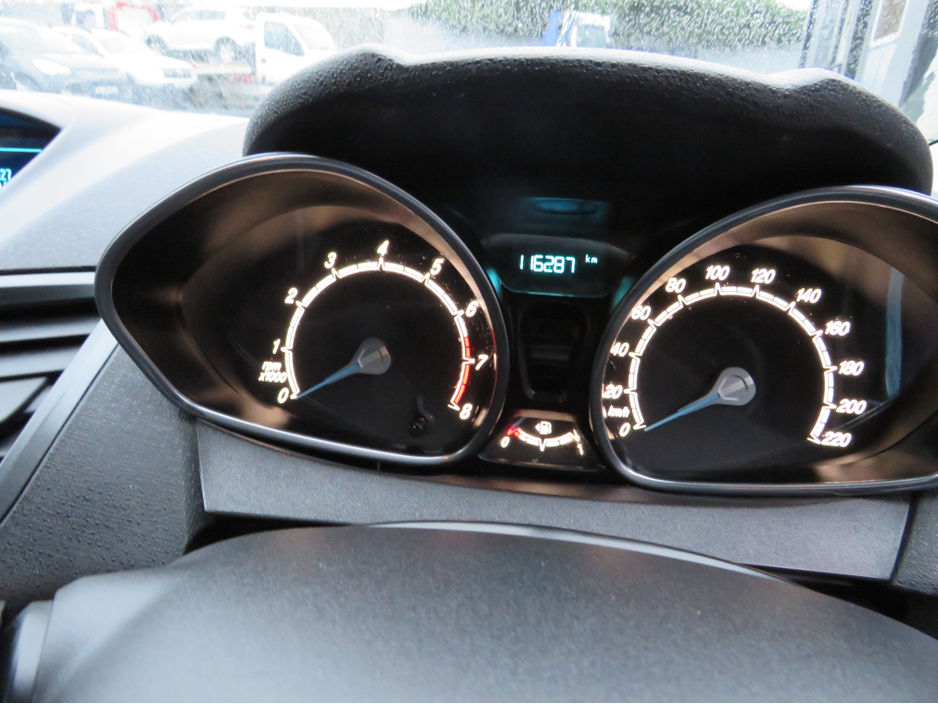 2015 Ford Fiesta 5DR 1.25 PETROL ZETEC  LOW MILEAGE NCTD 26 €6,999