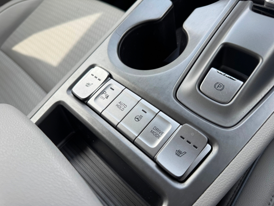 2021 Hyundai Kona - image 27