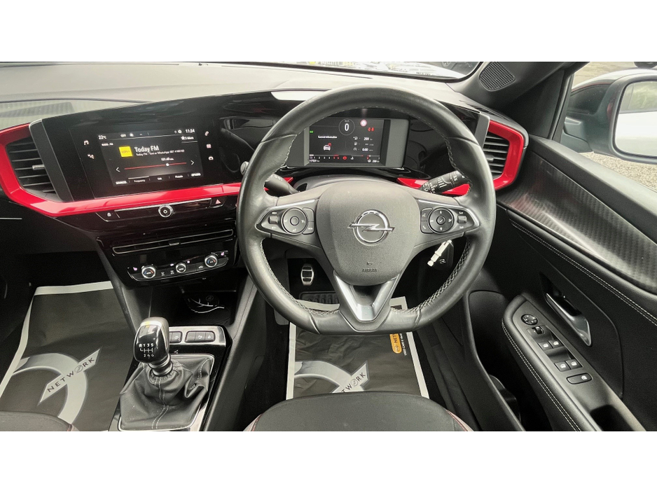 2022 Opel Mokka - image 4