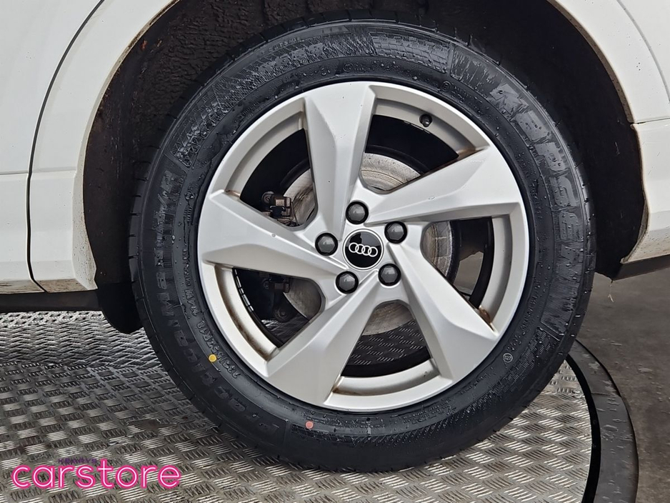 2021 Audi Q3 - image 14