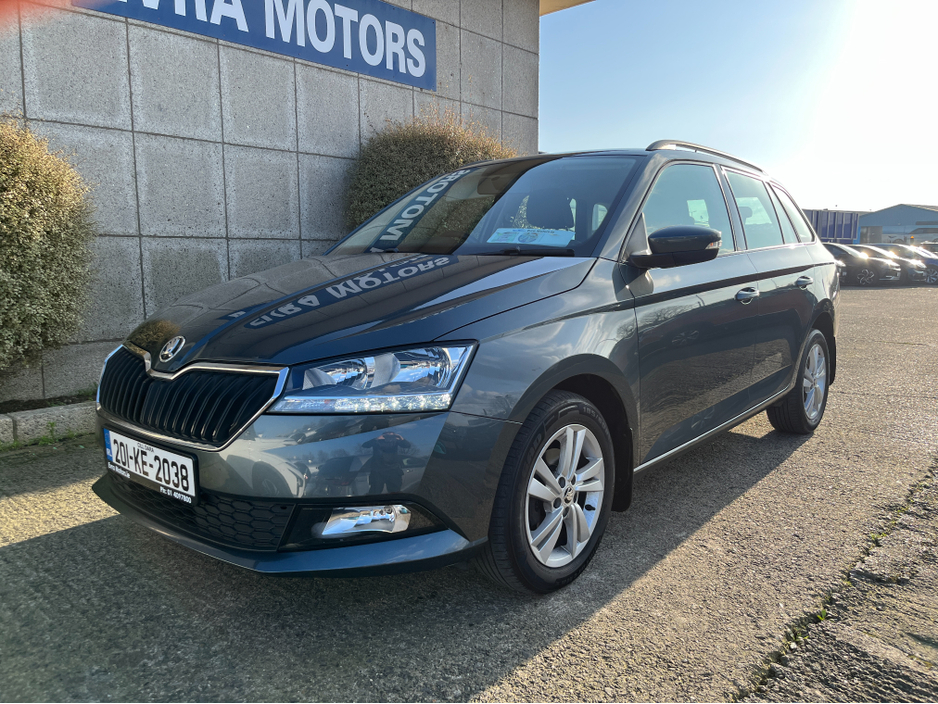 2020 Skoda Fabia - image 5