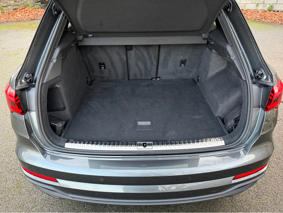 2024 Audi Q3 GREAT SPEC//S LINE 45 TFSI E//LOW MILEAGE//FULL LEATHER//REVERSE CAMERA//FINANCE PACKAGES €44,900