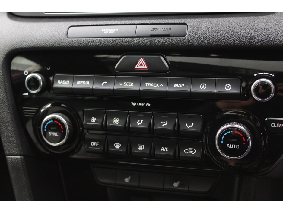 2017 Kia Sportage - image 14