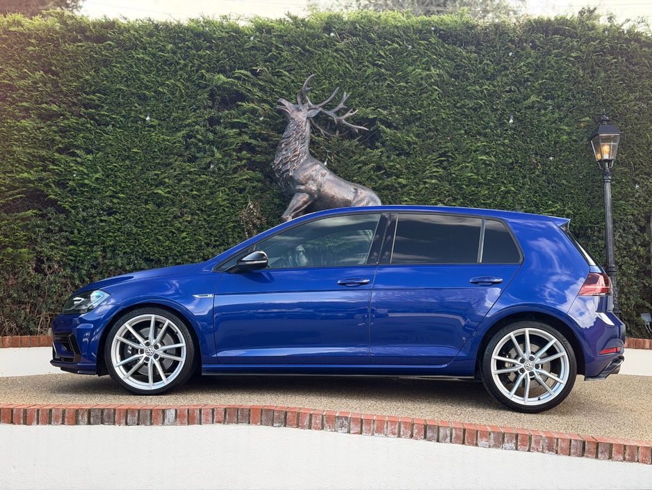 2019 Volkswagen Golf - image 6