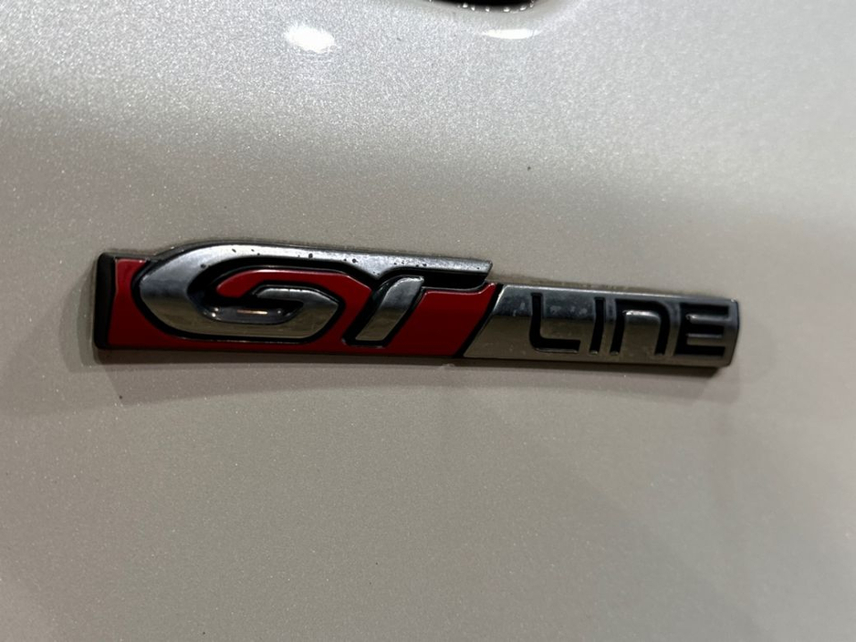 2019 Peugeot 2008 GT LINE - HALF LEATHER - FACTORY ALLOYS - CRUISE CONTROL - REAR CAMERA €15,950