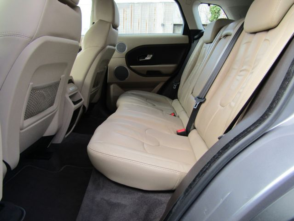 2014 Land Rover Range Rover Evoque - image 15