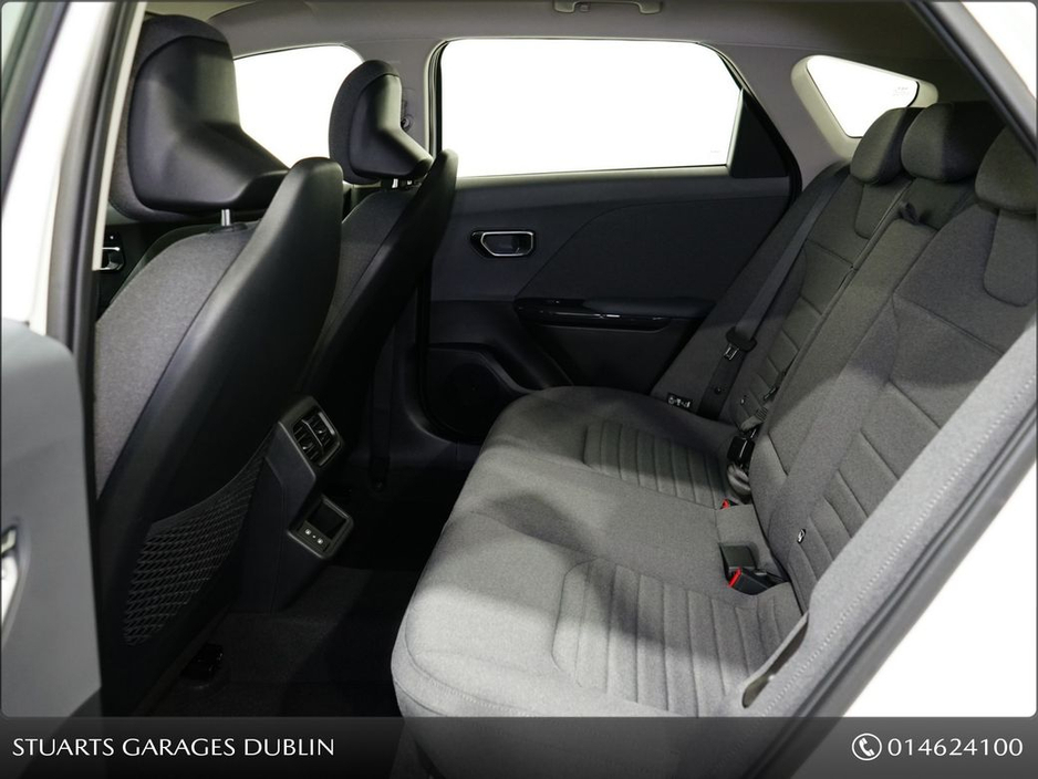 2026 Kia K4 - image 5