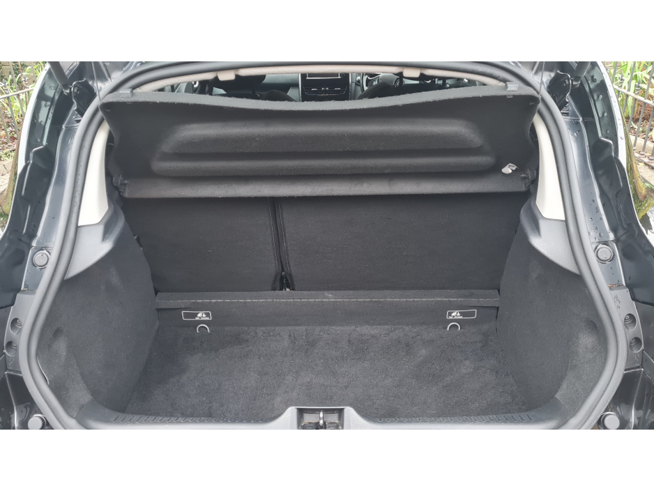 2014 Renault Clio 1.2 Petrol Dynamique MediaNav 75 bhp €6,900