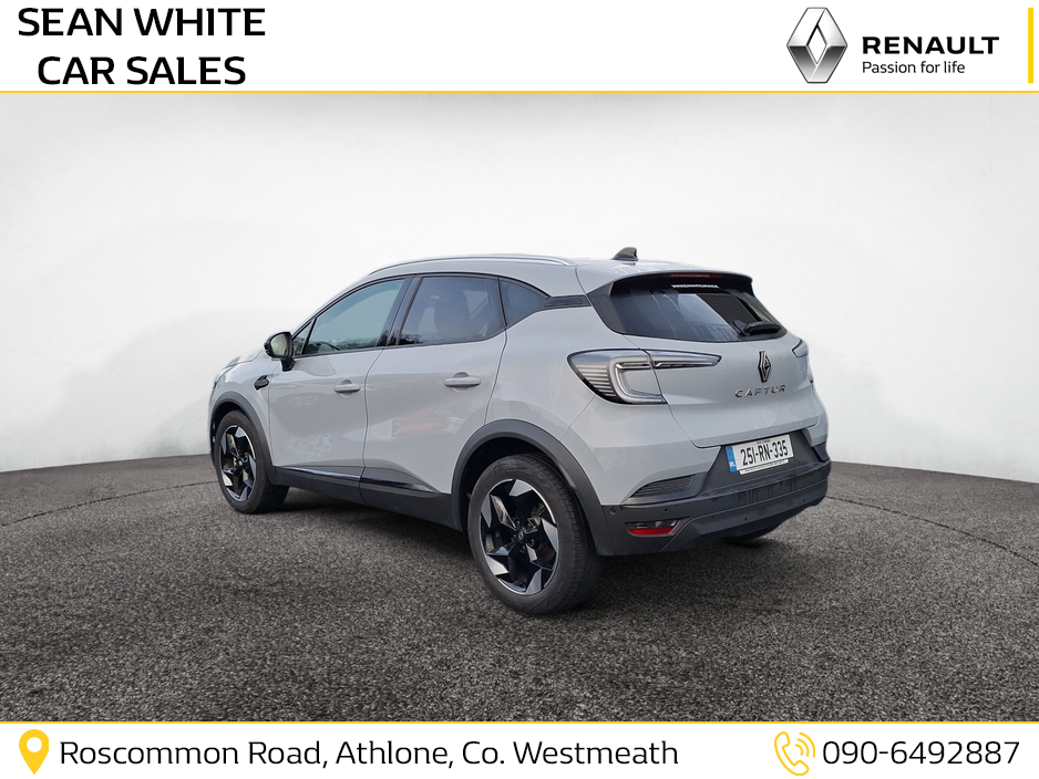 2025 Renault Captur TECHNO TCE90 NBI GSR2 5 €32,000
