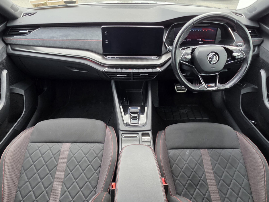 2021 Skoda Octavia - image 19