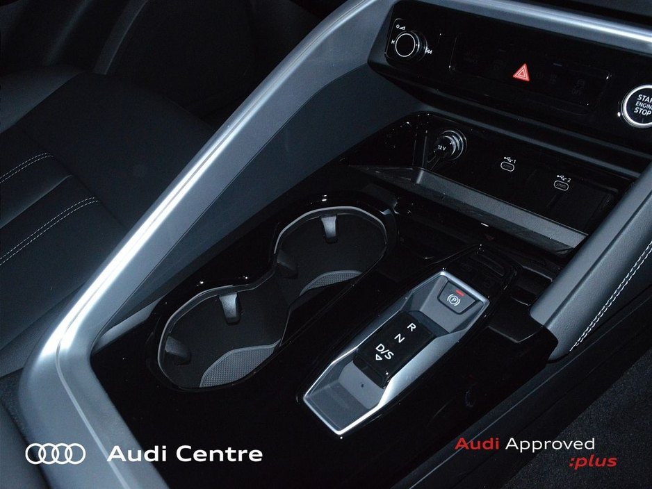 2026 Audi Q5 E-HYBRID 220 KW Q SE €71,387