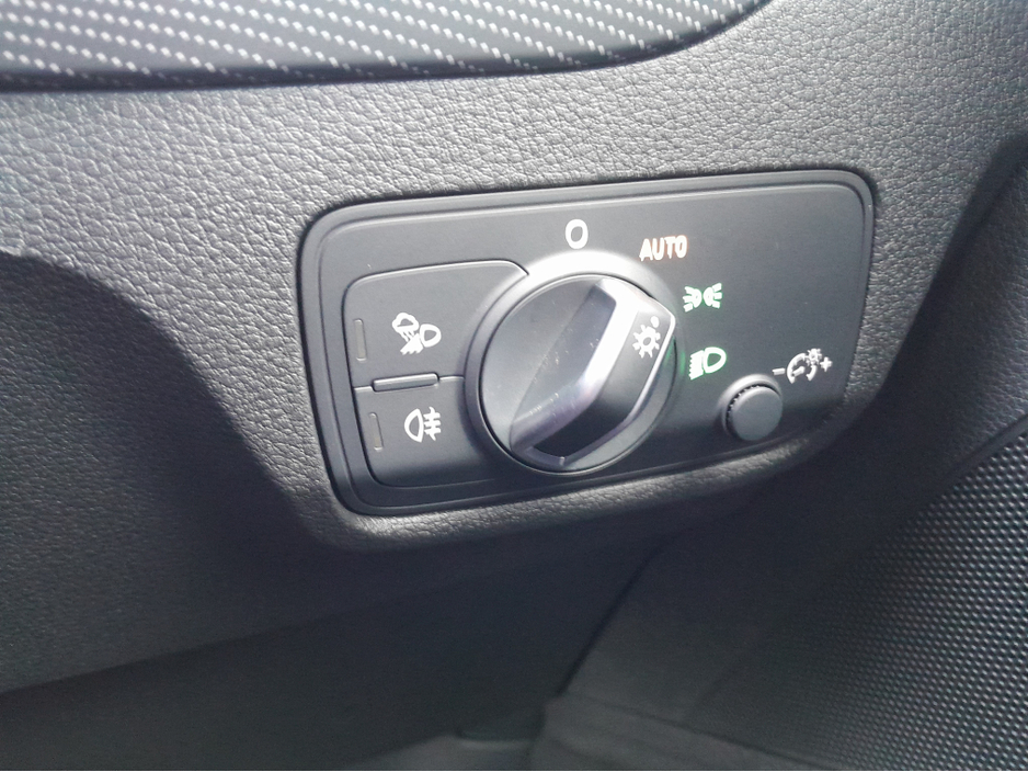 2018 Audi Q2 1.0 Petrol Automatic 5 Door72592 €20,950