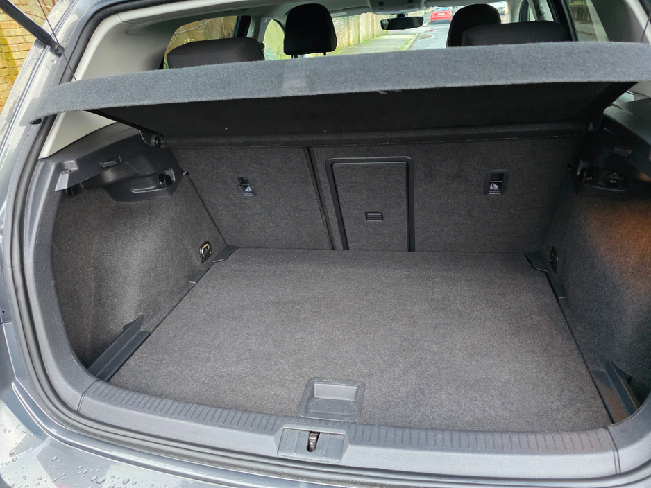 2018 Volkswagen Golf Comfortline 1.0tsi M6F 110HP 5 €15,950