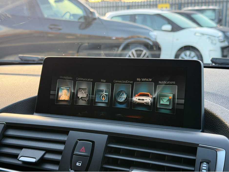 2017 BMW 1 Series - image 23