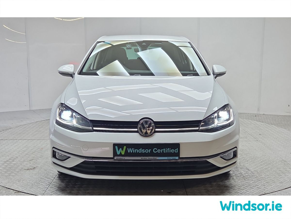 2019 Volkswagen Golf - image 9