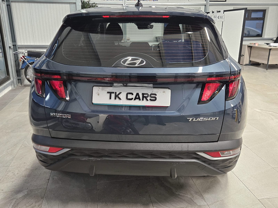 2021 Hyundai Tucson - image 4